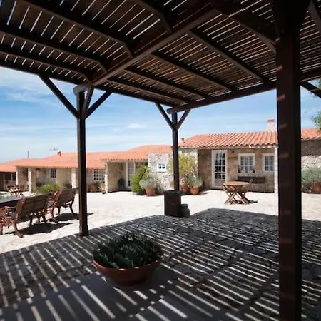 B&B Casas Da Gralha 3*