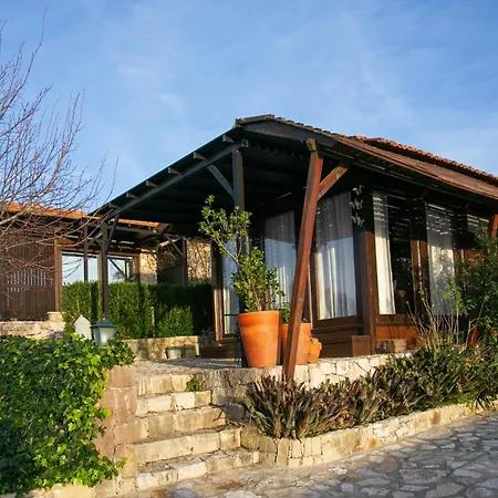 Casas Da Gralha * Turquel