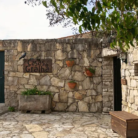 Casas Da Gralha *