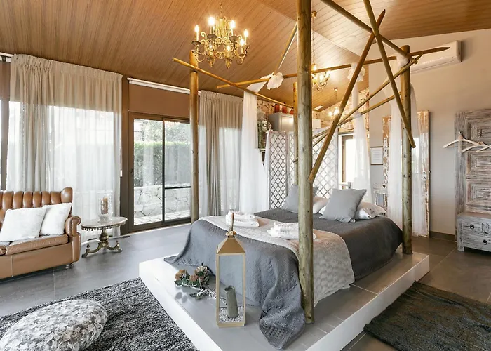 Casas Da Gralha Bed & Breakfast Turquel