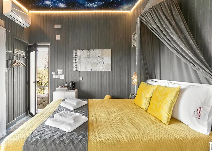 Casas Da Gralha Bed & Breakfast 3*